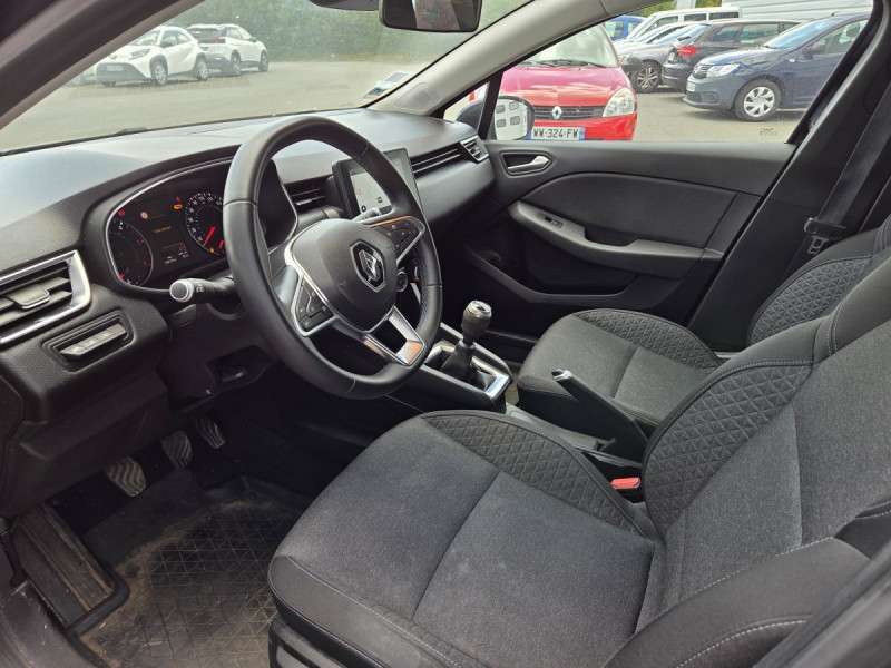 Photo 7 de l'offre de RENAULT Clio (5) Business Blue dCi 85 à 11990€ chez Carlyss automobiles Vitré
