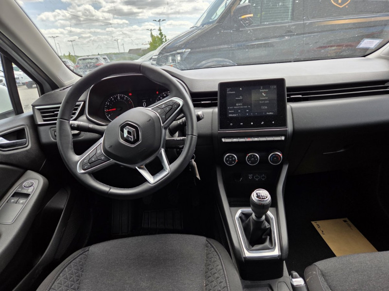 Photo 8 de l'offre de RENAULT Clio (5) Zen TCe 90 -21 à 12490€ chez Carlyss automobiles Vitré