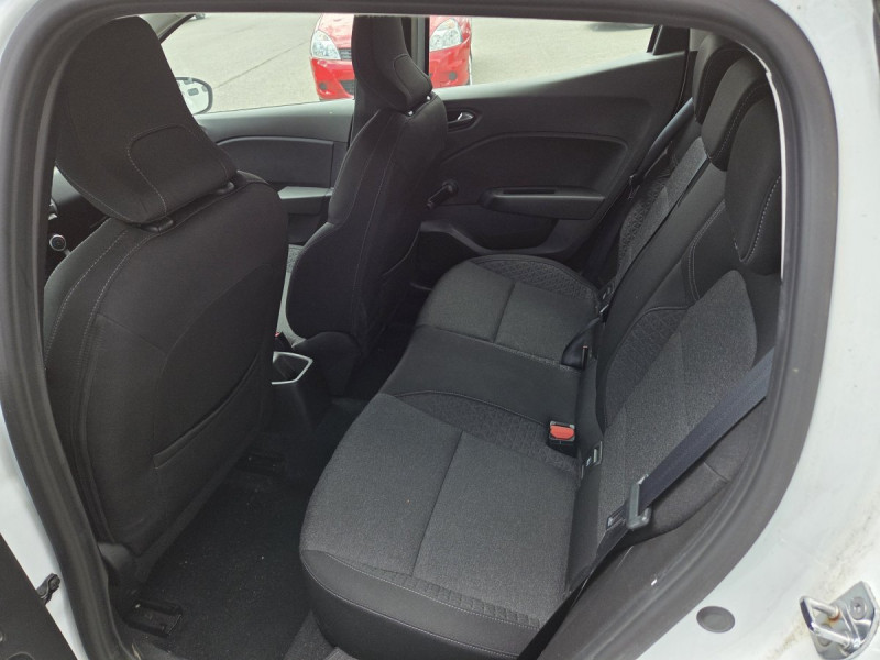 Photo 7 de l'offre de RENAULT Clio (5) Zen TCe 90 -21 à 12490€ chez Carlyss automobiles Vitré