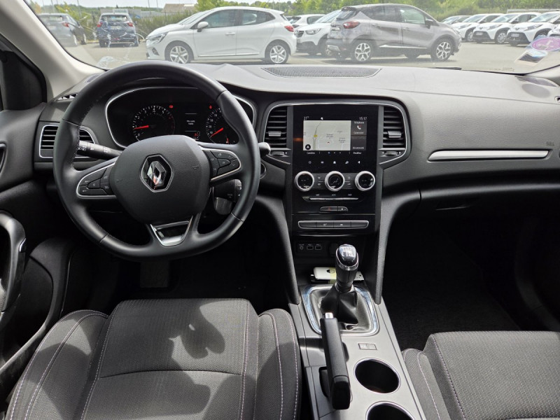 Photo 7 de l'offre de Renault Mégane Berline (4) Business TCe 115 FAP -21N à 12490€ chez Carlyss automobiles Vitré
