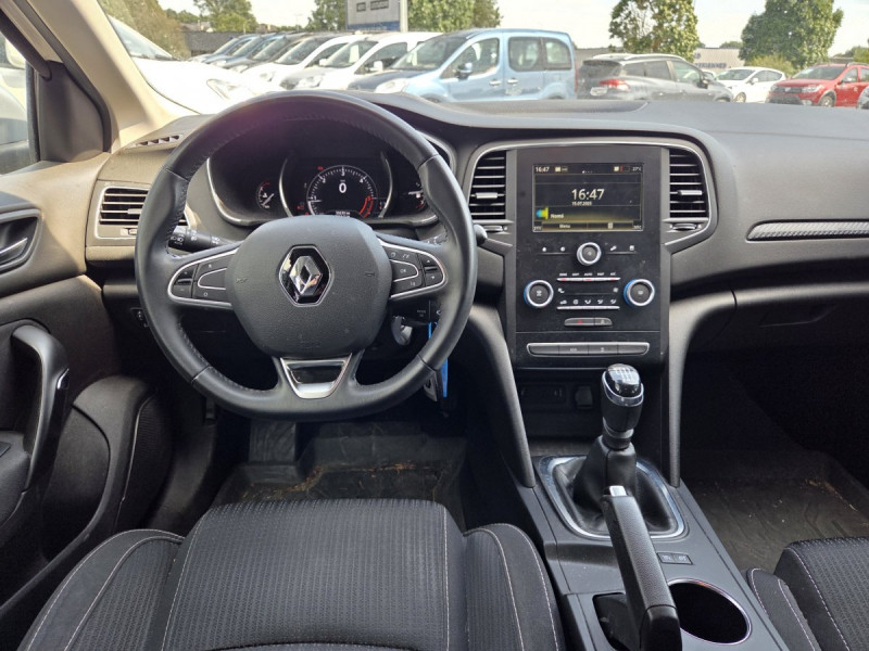 Photo 5 de l'offre de Renault Mégane Estate (4) Zen Energy dCi 130 à 14990€ chez Carlyss automobiles Vitré