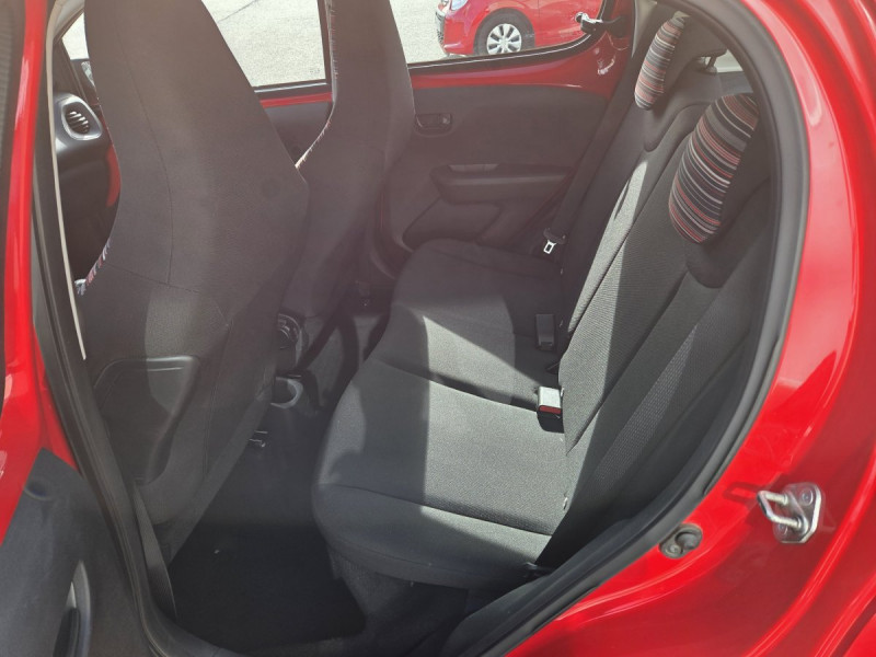 Photo 7 de l'offre de Citroën C1 (2) VTi 72 S&S BVM Feel à 9490€ chez Carlyss automobiles Vitré
