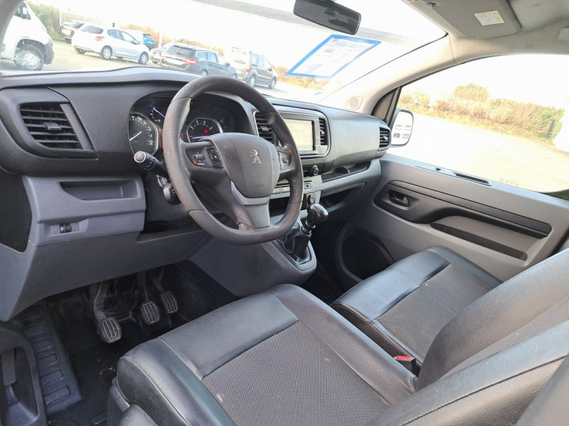 Photo 5 de l'offre de Peugeot Expert (3) 16658 euros HT BLUEHDI 120 S&S STANDARD PREMIUM PA à 19990€ chez Carlyss automobiles Vitré