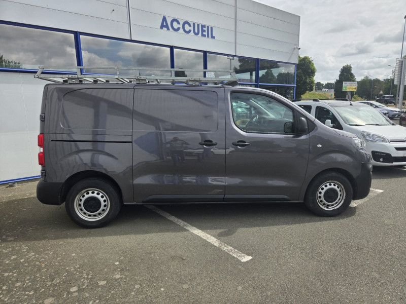 Photo 4 de l'offre de Peugeot Expert (3) 16658 euros HT BLUEHDI 120 S&S STANDARD PREMIUM PA à 19990€ chez Carlyss automobiles Vitré