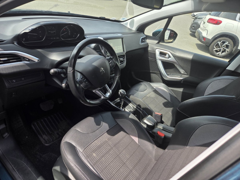 Photo 5 de l'offre de PEUGEOT 2008 BlueHDi 120 S&S EAT6 Allure Business à 11990€ chez Carlyss automobiles Vitré
