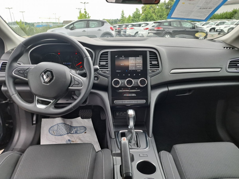 Photo 8 de l'offre de Renault Mégane Berline (4) Business Blue dCi 115 EDC -21N à 16490€ chez Carlyss automobiles Vitré