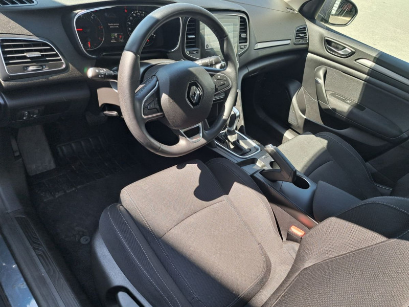 Photo 6 de l'offre de Renault Mégane Berline (4) Business Blue dCi 115 EDC -21N à 17490€ chez Carlyss automobiles Vitré