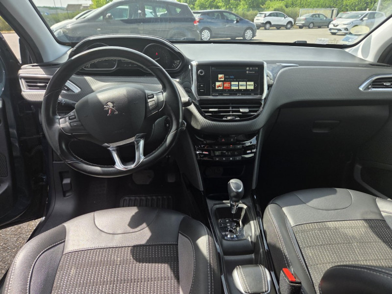 Photo 8 de l'offre de PEUGEOT 2008 BlueHDi 120 S&S EAT6 Allure Business à 11990€ chez Carlyss automobiles Vitré