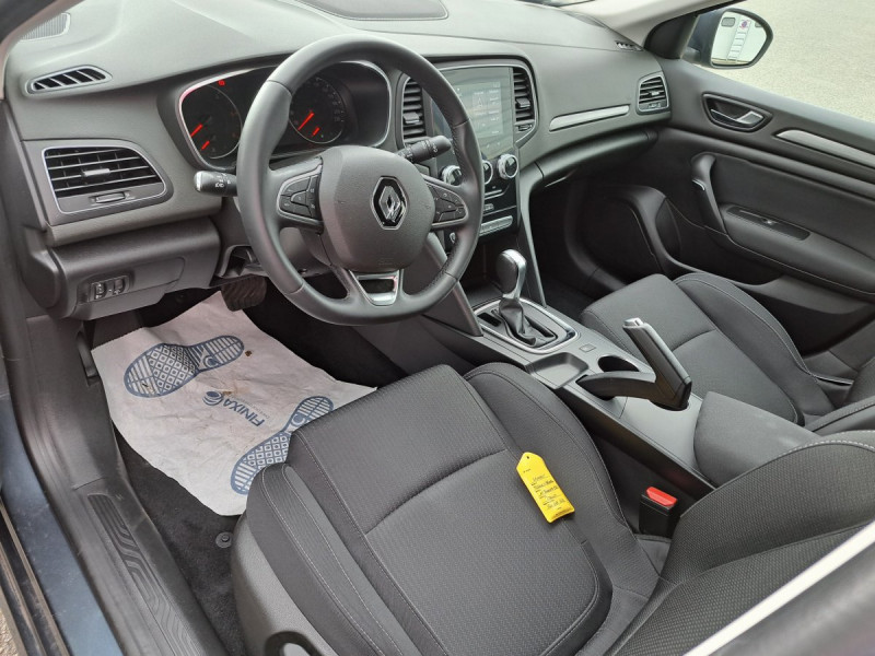 Photo 6 de l'offre de Renault Mégane Berline (4) Business Blue dCi 115 EDC -21N à 16490€ chez Carlyss automobiles Vitré