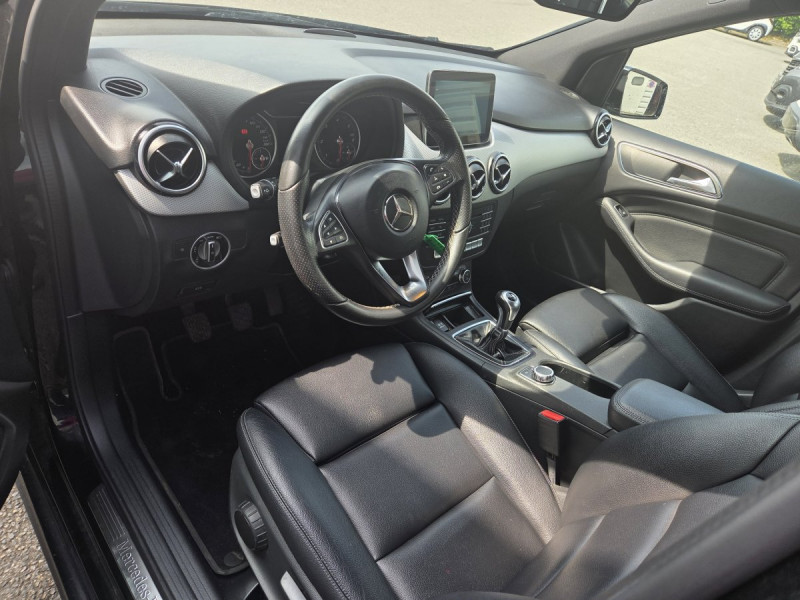 Photo 7 de l'offre de Mercedes Classe B (2) B 200 d Business Edition à 13990€ chez Carlyss automobiles Vitré