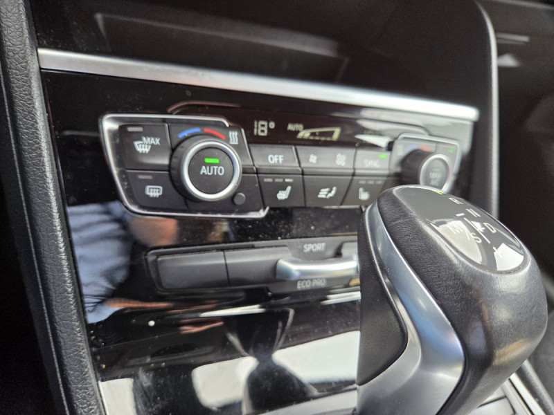 Photo 15 de l'offre de BMW Série 2 Active Tourer 220d Lounge Auto à 18490€ chez Carlyss automobiles Vitré