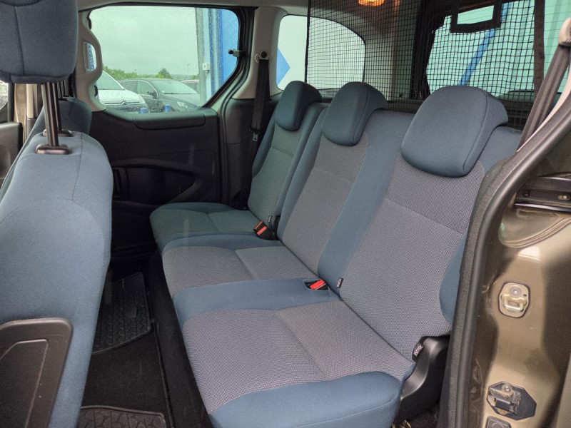 Photo 8 de l'offre de Citroën Berlingo Multispace (2) BlueHDi 100 S&S ETG6 Feel à 14490€ chez Carlyss automobiles Vitré