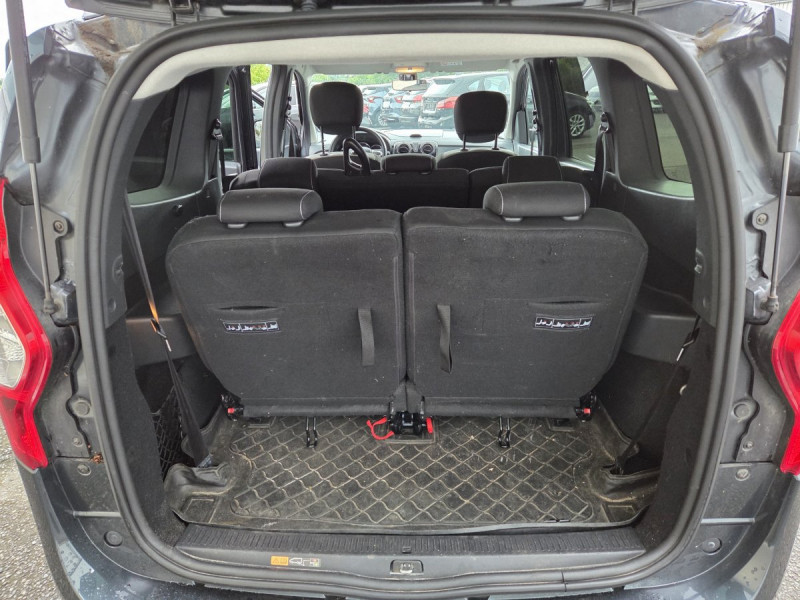 Photo 9 de l'offre de Dacia Lodgy 7 Places Stepway Blue dCi 95 à 12990€ chez Carlyss automobiles Vitré