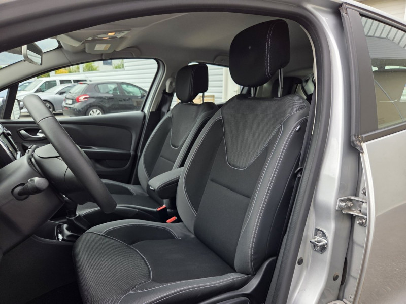 Photo 5 de l'offre de RENAULT Clio (4) Business TCe 90 à 11490€ chez Carlyss automobiles Vitré