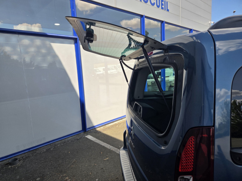 Photo 6 de l'offre de Citroën Berlingo Multispace (2) BlueHDi 100 S&S ETG6 Shine à 14990€ chez Carlyss automobiles Vitré