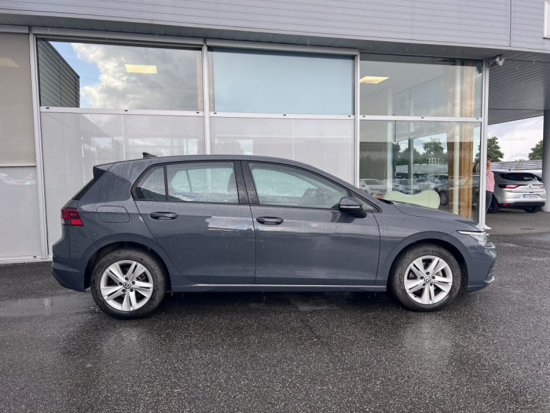 Photo 3 de l'offre de Volkswagen Golf (8) 2.0 TDI SCR 115 BVM6 Life 1st à 20990€ chez Carlyss automobiles Vitré