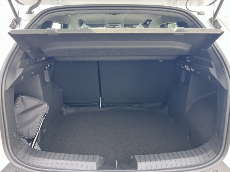 Photo 19 de l'offre de Dacia Duster (3) expression hybrid 140 à 25490€ chez Carlyss automobiles Vitré