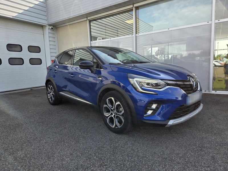 Photo 1 de l'offre de Renault Captur (2) techno fast track E-Tech full hybrid 145 à 20490€ chez Carlyss automobiles Vitré