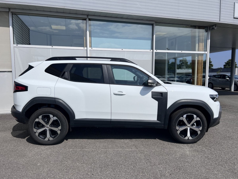 Photo 3 de l'offre de Dacia Duster (3) Journey TCe 130 4x2 à 25490€ chez Carlyss automobiles Vitré
