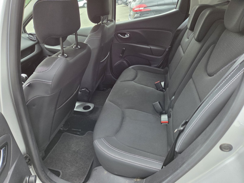 Photo 6 de l'offre de RENAULT Clio (4) Business TCe 90 à 11490€ chez Carlyss automobiles Vitré