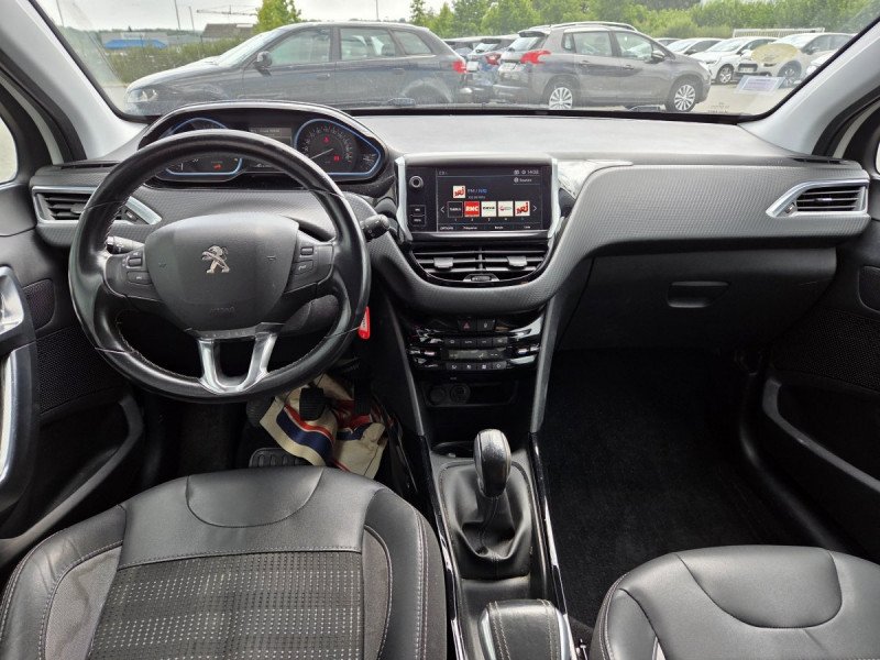 Photo 9 de l'offre de PEUGEOT 2008 1.6 BLUEHDI 100 S&S ALLURE BUSINESS à 9990€ chez Carlyss automobiles Vitré