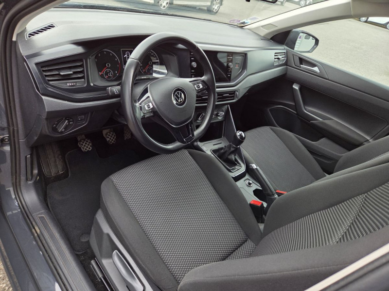 Photo 5 de l'offre de Volkswagen Polo (6) 1.0 TSI 95 Business à 12490€ chez Carlyss automobiles Vitré