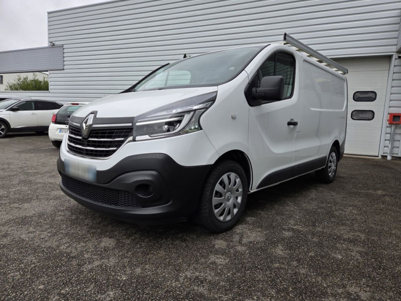 Photo 4 de l'offre de Renault Trafic (3) Fourgon Conf+ L1H1 1000 Ener dCi 120 à 19990€ chez Carlyss automobiles Vitré