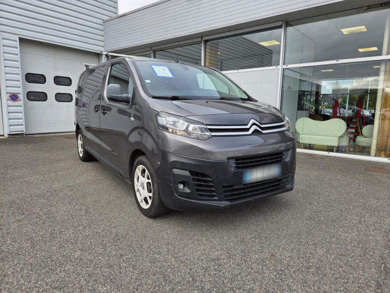 Photo 1 de l'offre de Citroën Jumpy (3) M BlueHDi 120 S&S 13325 HT (340 Nm) Club à 15990€ chez Carlyss automobiles Vitré