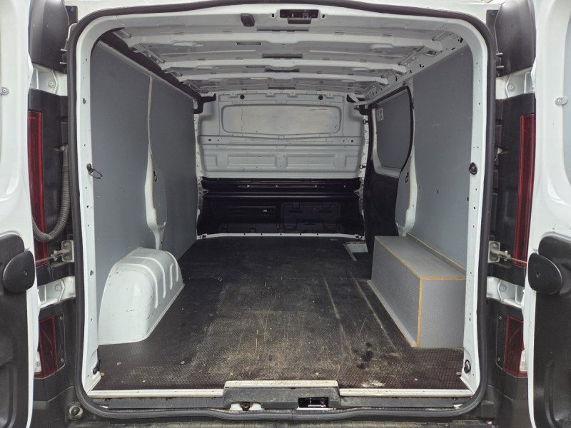 Photo 9 de l'offre de Renault Trafic (3) Fourgon Conf+ L1H1 1000 Ener dCi 120 à 19990€ chez Carlyss automobiles Vitré