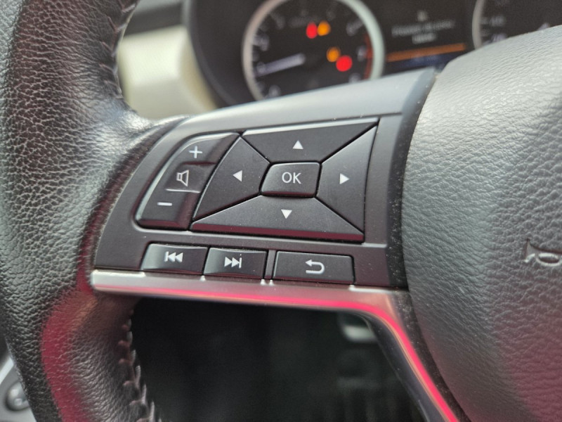Photo 17 de l'offre de Nissan Micra (5) IG-T 90 N-Connecta à 10990€ chez Carlyss automobiles Vitré