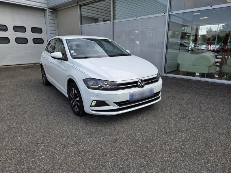 Photo 1 de l'offre de Volkswagen Polo (6) 1.0 TSI 95 United à 13790€ chez Carlyss automobiles Vitré