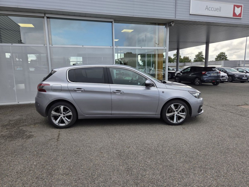Photo 2 de l'offre de PEUGEOT 308 (2) BlueHDi 130 S&S Tech Edition à 11490€ chez Carlyss automobiles Vitré