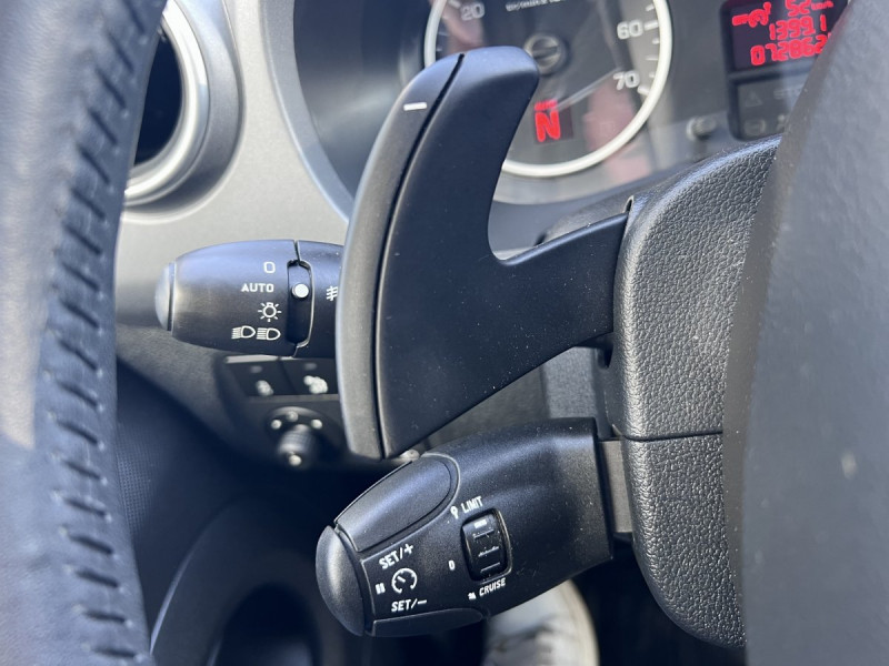 Photo 8 de l'offre de Citroën Berlingo Multispace (2) BlueHDi 100 S&S ETG6 Feel à 15790€ chez Carlyss automobiles Vitré