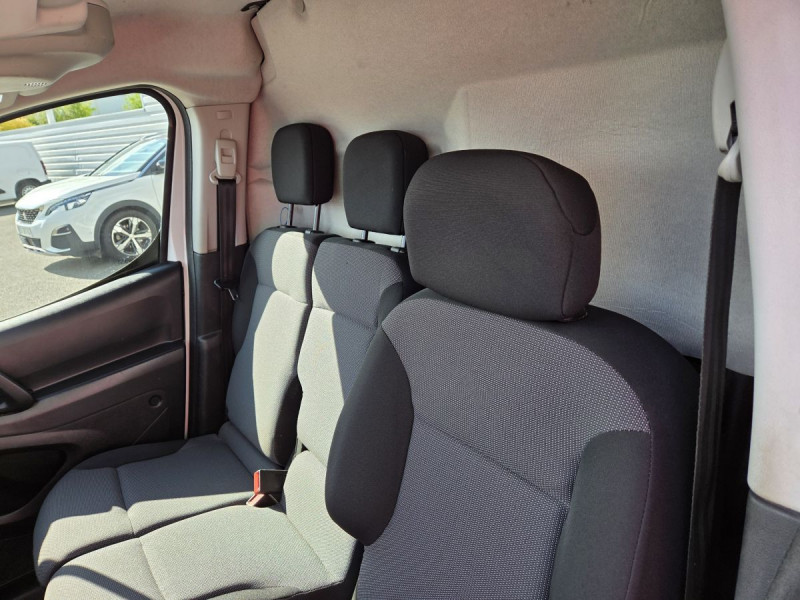 Photo 7 de l'offre de Peugeot Partner (2) 9158 euros HT BLUEHDI 75 STANDARD PREMIUM à 10990€ chez Carlyss automobiles Vitré