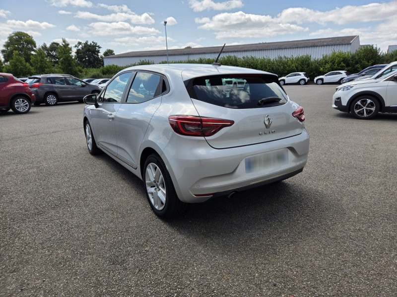 Photo 4 de l'offre de RENAULT Clio (5) Business Blue dCi 85 à 11990€ chez Carlyss automobiles Vitré