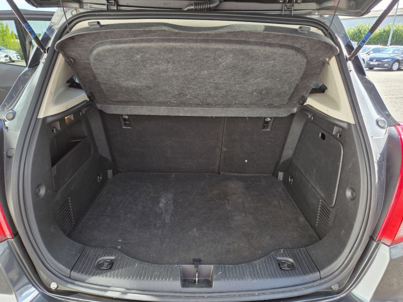 Photo 11 de l'offre de OPEL Mokka 1,6 CDTI 110 ch 4X2 ecoFLEX S/S Cosmo à 9990€ chez Carlyss automobiles Vitré