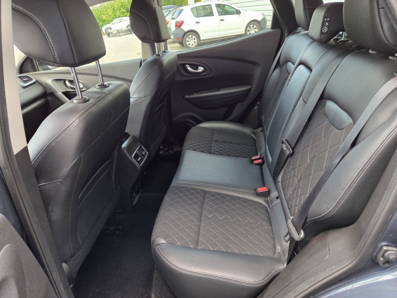 Photo 9 de l'offre de RENAULT Kadjar Intens TCe 140 EDC FAP - 21 à 20490€ chez Carlyss automobiles Vitré