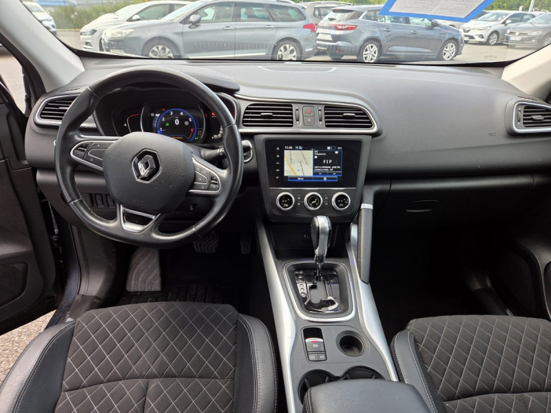 Photo 12 de l'offre de RENAULT Kadjar Intens TCe 140 EDC FAP - 21 à 20490€ chez Carlyss automobiles Vitré