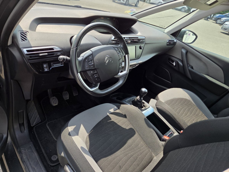 Photo 6 de l'offre de CITROEN C4 Picasso (2) BlueHDi 120 S&S BVM6 Intensive à 10990€ chez Carlyss automobiles Vitré