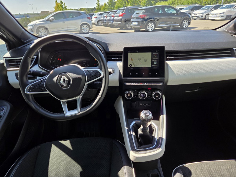Photo 9 de l'offre de RENAULT Clio (5) Intens TCe 90 -21N à 12790€ chez Carlyss automobiles Vitré