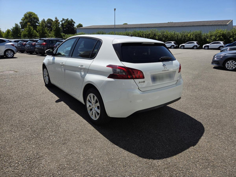 Photo 2 de l'offre de PEUGEOT 308 (2) BlueHDi 100 S&S Style à 11790€ chez Carlyss automobiles Vitré