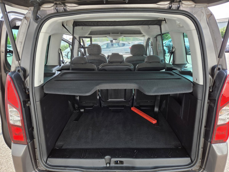 Photo 11 de l'offre de Citroën Berlingo Multispace (2) BlueHDi 100 BVM Feel à 11490€ chez Carlyss automobiles Vitré