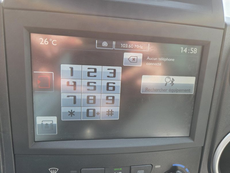 Photo 13 de l'offre de Citroën Berlingo Multispace (2) BlueHDi 100 BVM Feel à 11490€ chez Carlyss automobiles Vitré