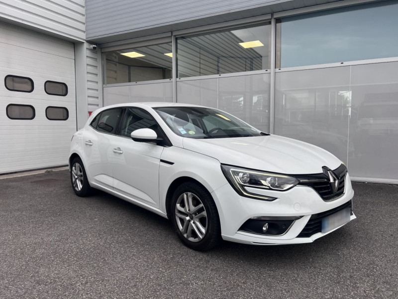 Photo 1 de l'offre de Renault Mégane Berline (4) Business Blue dCi 115 à 11790€ chez Carlyss automobiles Vitré