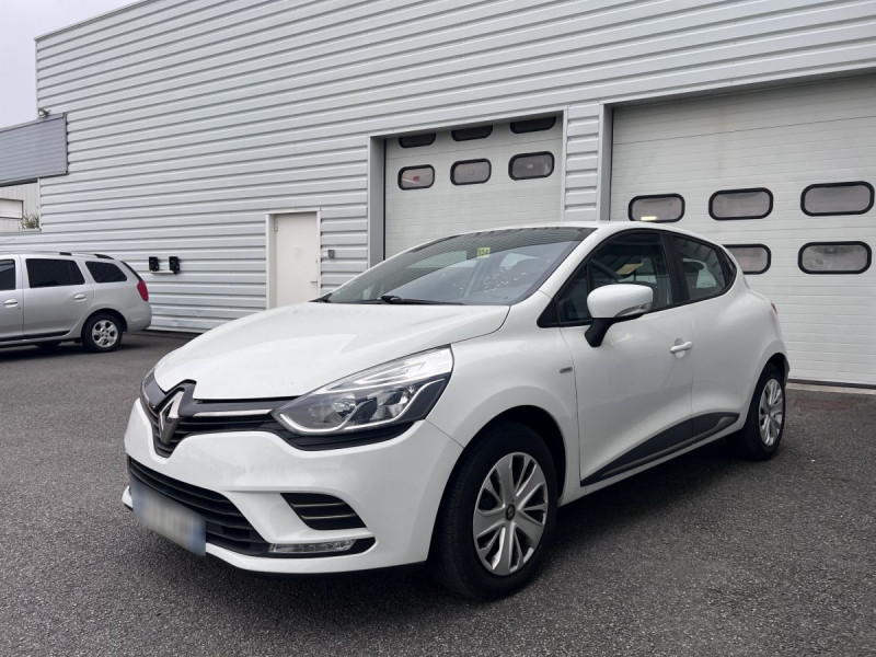 Photo 2 de l'offre de RENAULT Clio (4) Trend ENERGY Tce 75 E6C à 10990€ chez Carlyss automobiles Vitré