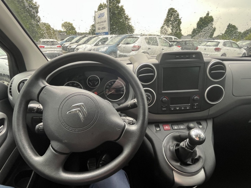 Photo 9 de l'offre de Citroën Berlingo Multispace (2) BlueHDi 120 S&S BVM6 Shine à 13990€ chez Carlyss automobiles Vitré
