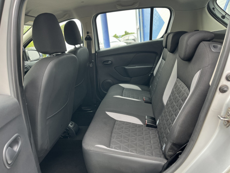 Photo 6 de l'offre de Dacia Sandero (2) Stepway Prestige TCe 90 à 8990€ chez Carlyss automobiles Vitré