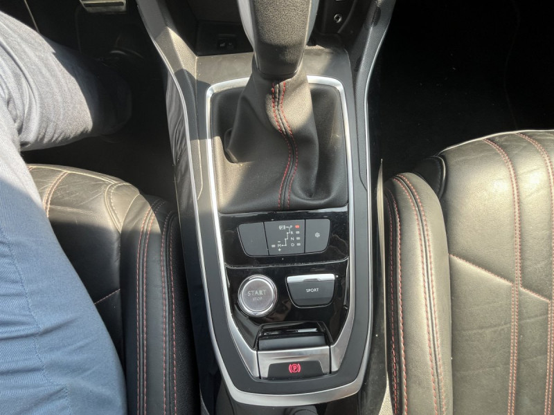 Photo 9 de l'offre de PEUGEOT 308 SW (2) 2.0 BlueHDi 180 EAT6 GT à 14490€ chez Carlyss automobiles Vitré