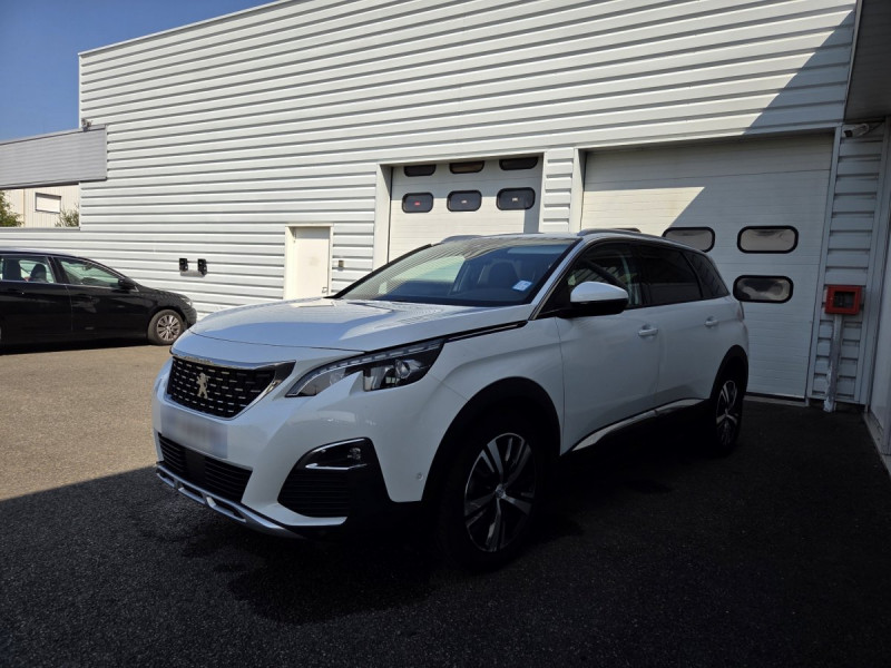 Photo 2 de l'offre de PEUGEOT 5008 (2) BlueHDi 130 S&S EAT8 ALLURE BUSINESS à 19790€ chez Carlyss automobiles Vitré