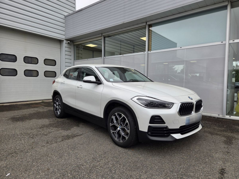 Photo 1 de l'offre de BMW X2 sDrive18i Business DesignDKG7 à 25990€ chez Carlyss automobiles Vitré